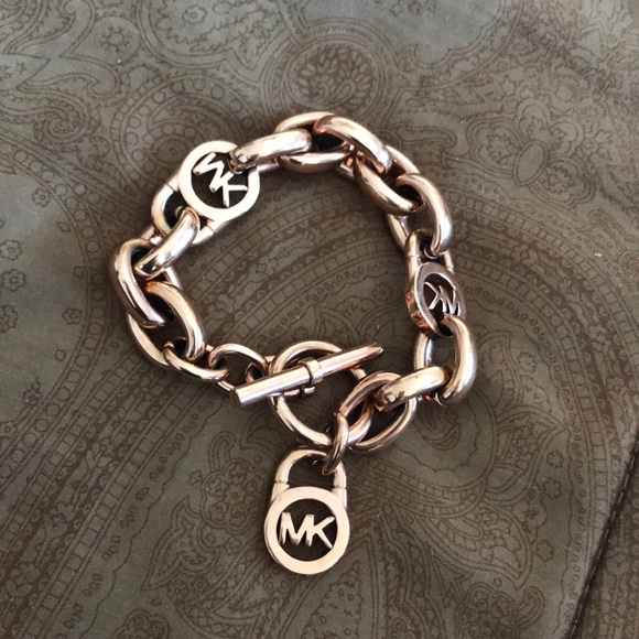 MK rose gold bracelet - Picture 1 of 5